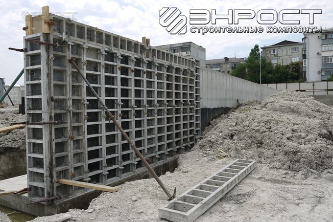 Применение стеклопластиковой арматуры "ROCKBAR" в строительстве опорной стены берегоукрепления, г. Новороссийск.